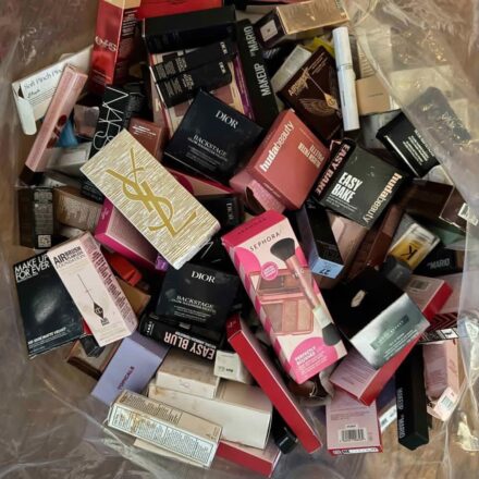 Makeup Pallets Liquidation Lot - Mixed Brands & Cosmetics Pallet for Resale